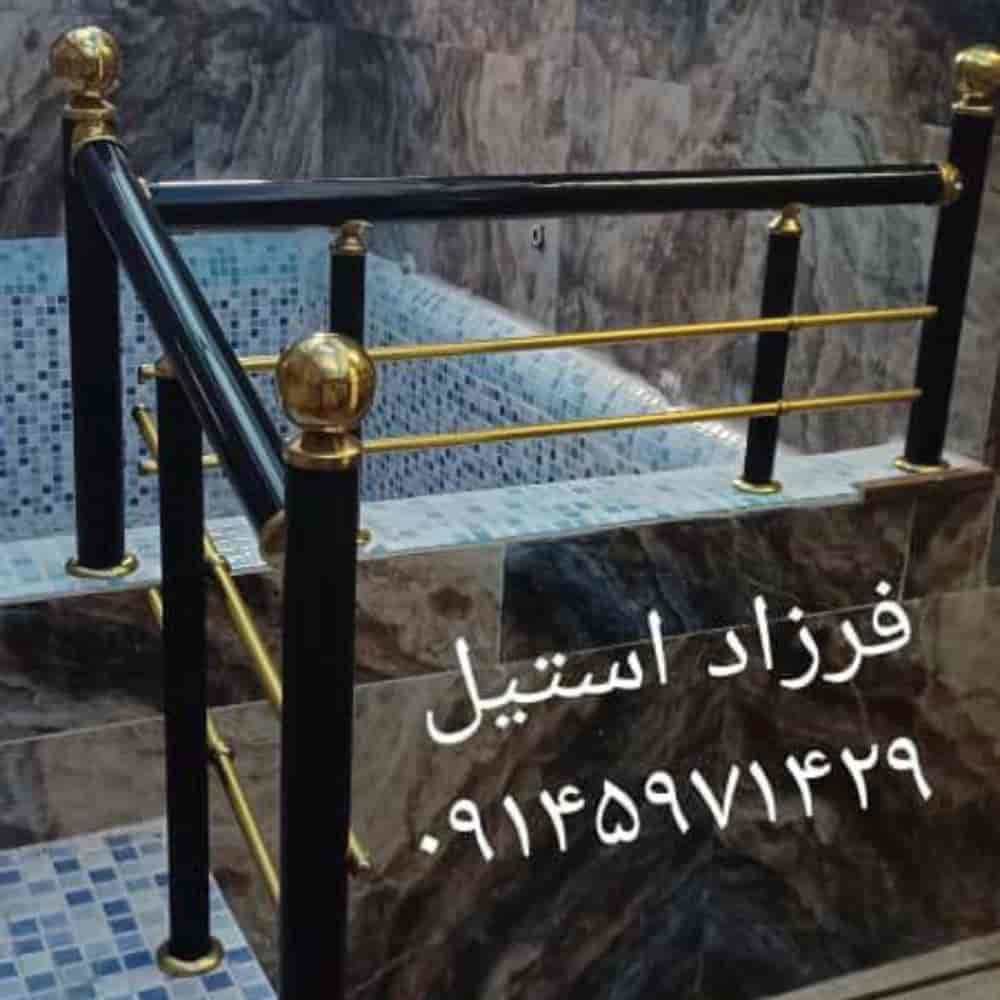 نرده آلومینیوم سیاه با حفاظ و یراق طلایی